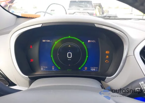 2018 Chevrolet Volt Lt z USA, uszkodzony, nr VIN 1G1RC6S56JU107728